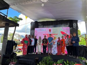 Lembaga Penelitian dan Fakultas Sastra Unitomo Hadirkan Festival Sakura di Kota Batu 17 WhatsApp Image 2024 01 21 at 11.15.49
