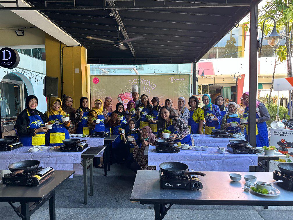 Peringati Hari Kartini, Artotel TS Suite Ajak Ibu UMKM Mandiri Masak Bersama 20 cooking class Artotel
