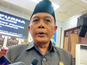 Made ketua dprd Kota Malang