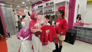 Loony store