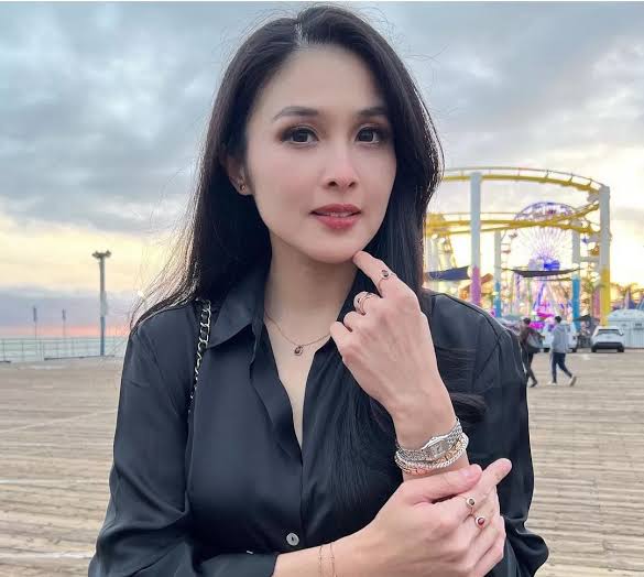 Sandra Dewi Disebut Resmi Tersangka, Ini Tanggapan Kejagung 20 images 5