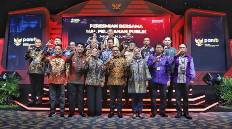 menteri anas resmikan mal pelayanan publik