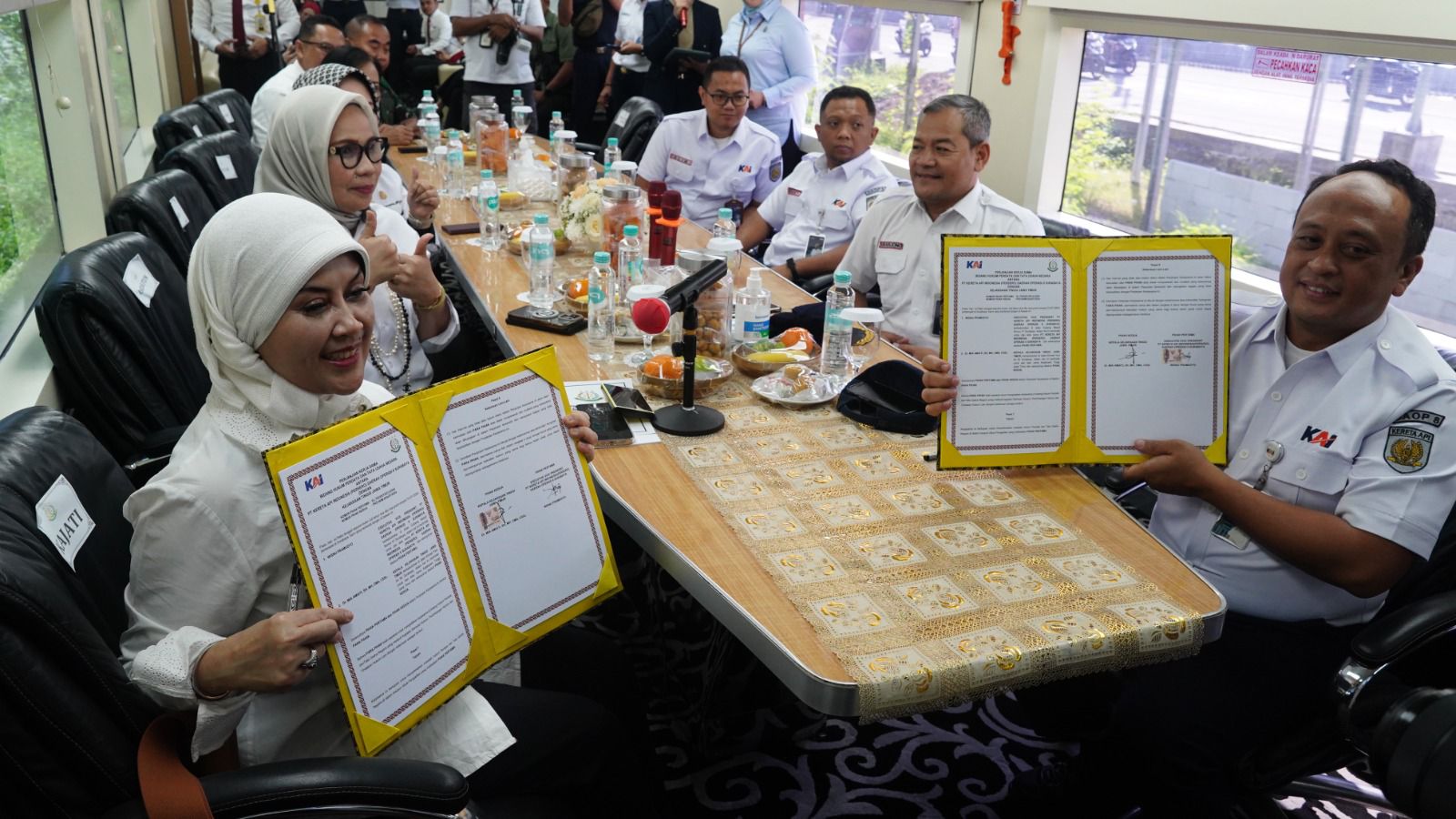 KAI dan Kejaksaan Tinggi Jatim