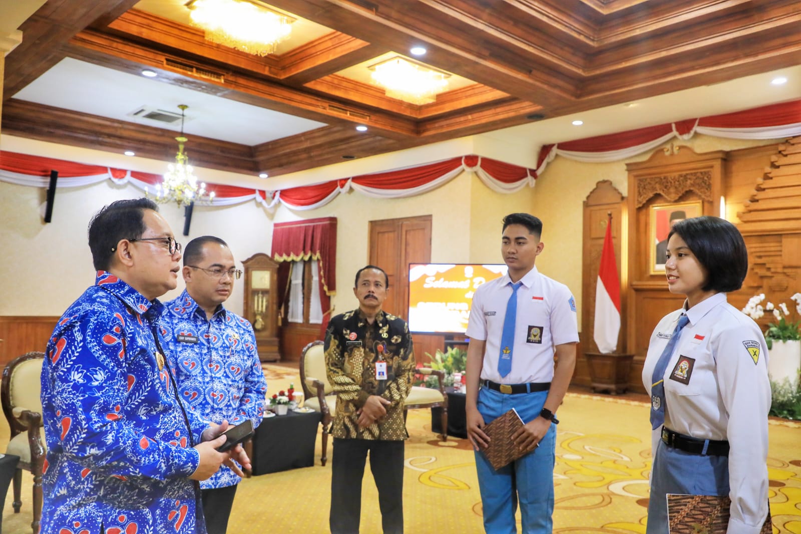 Dua Pelajar Jatim Terpilih Sebagai Anggota Paskibraka Nasional 20 pelajar jatim paskibraka