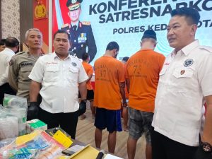 Polres Kediri tangkap penjual miras