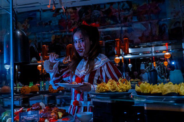 Menyeramkan Suasana Hallowen di Hotel Ciputra World Surabaya 20 1000481631