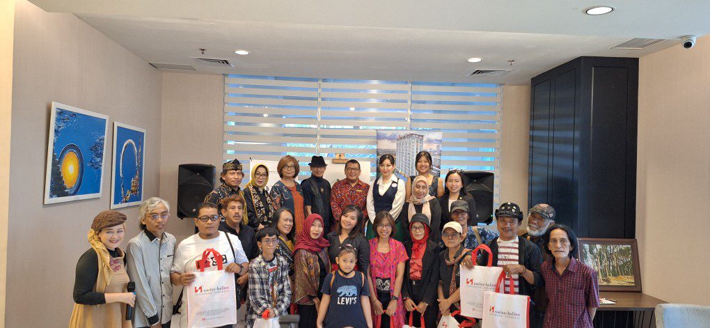 Swiss-Belinn Tunjungan Surabaya Ajak Seniman Lukis Pamerkan Karya Mereka 20 Swissbell Tunjungan event