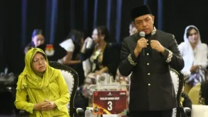 debat pertama Gub Jatim 2024