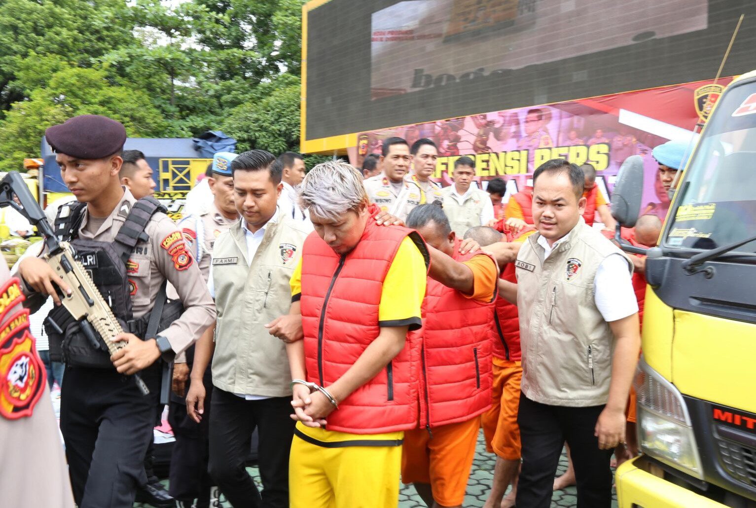 polisi tangkap pemalsu Bogasari