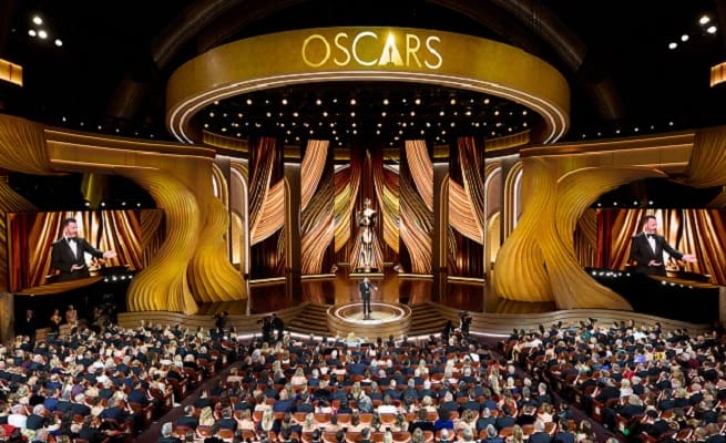 Piala Oscar 2025