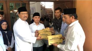 Gus Ipul Salurkan Bantuan Korban Longsor