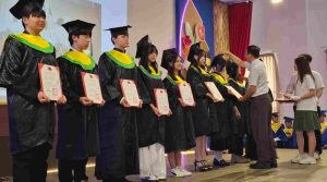 Kelulusan Sekolah Taiwan Surabaya