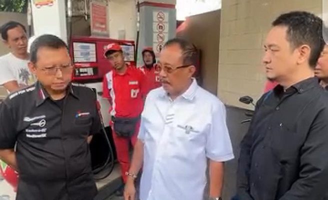 Cak Ji Gerak Cepat Sidak SPBU di Jalan Rajawali Usai Dapat Keluhan Masyarakat 26 Cak Ji Sidak SPBU