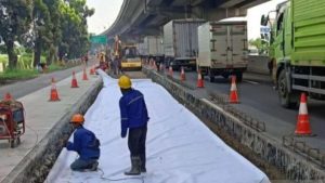 Jasa Marga Perbaiki jalan