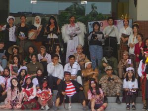 Ubaya Gelar Parade Pakaian Adat dan Kostum Pahlawan Rayakan Hari Sumpah Pemuda 40 Ubaya Peringati Sumpah Pemuda