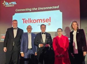 telkomsel raih penghargaan