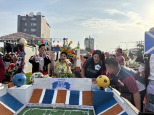 Perdana Ikuti Festival Rujak Uleg Surabaya 2026, EXCOTEL Design Hotel Surabaya Raih Kategori Penyaji Terbaik 20 Excotel rujak uleg