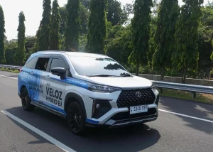 Veloz Hybrid EV