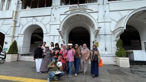 Horison Arcadia Heritage dan Letswalk.idn Ajak Peserta Jelajahi Sejarah hingga Belajar Art Towel 20 Horison Arcadia Heritage dan Letswalk.idn Ajak Peserta Jelajahi Sejarah