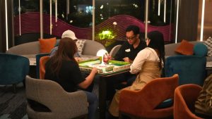 Aloft Surabaya Pakuwon City Hadirkan Keseruan Bermain Mahjong Bareng Relasi 20 WhatsApp Image 2026 06 27 at 09.50.52