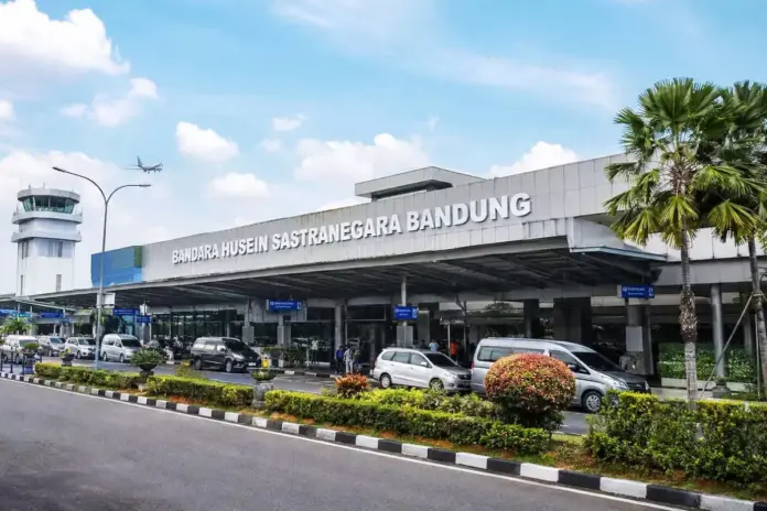 Bandara Husein Sastranegara