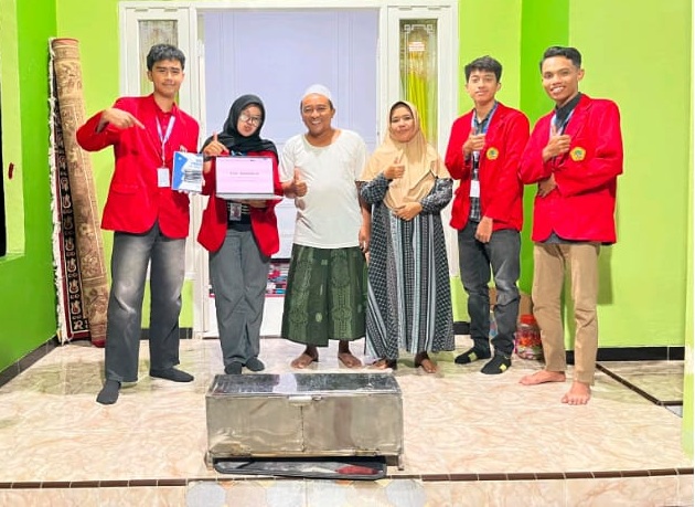 Inovasi Oven Pengeringan Kerupuk Tingkatkan Kualitas Produksi dan Efisiensi Waktu 20 KKN Untag kerupuk
