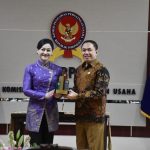 KPPU OJK