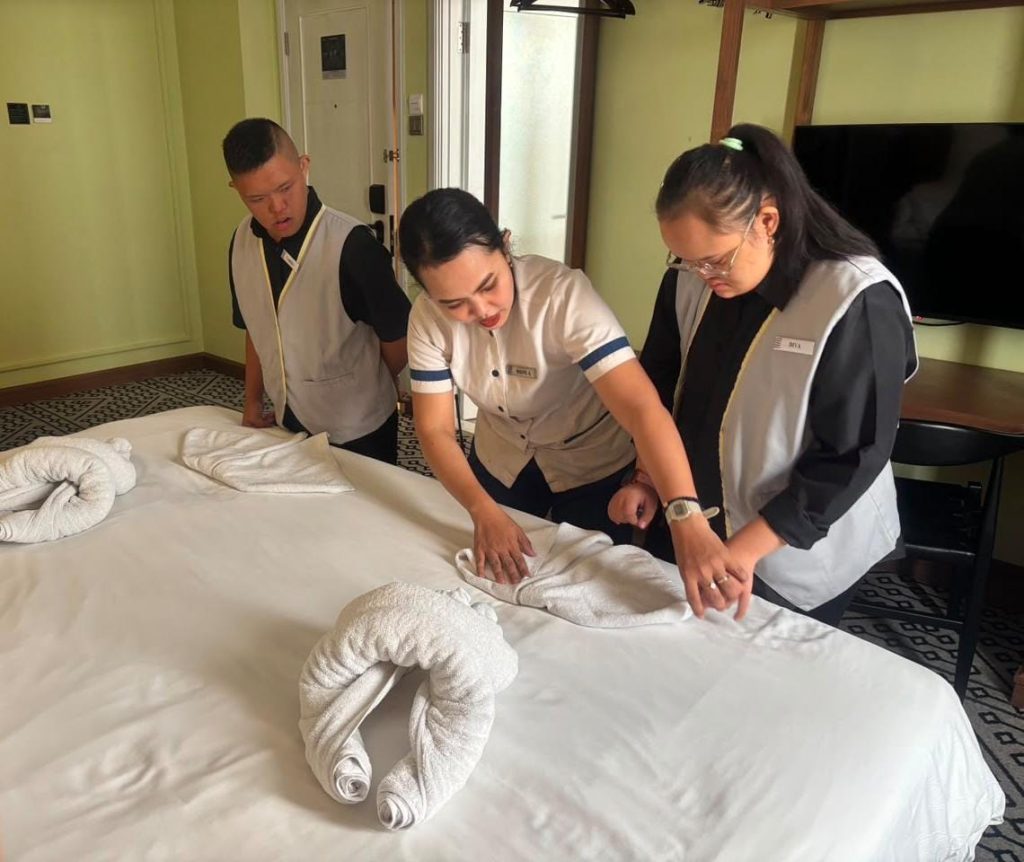 Rayakan Anniversary, Java Paragon Hotel Ajak Anak Down Syndrome “Jadi Hotelier Sehari” 20 Java Paragon Annive