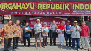 Pasar Atom berbagi
