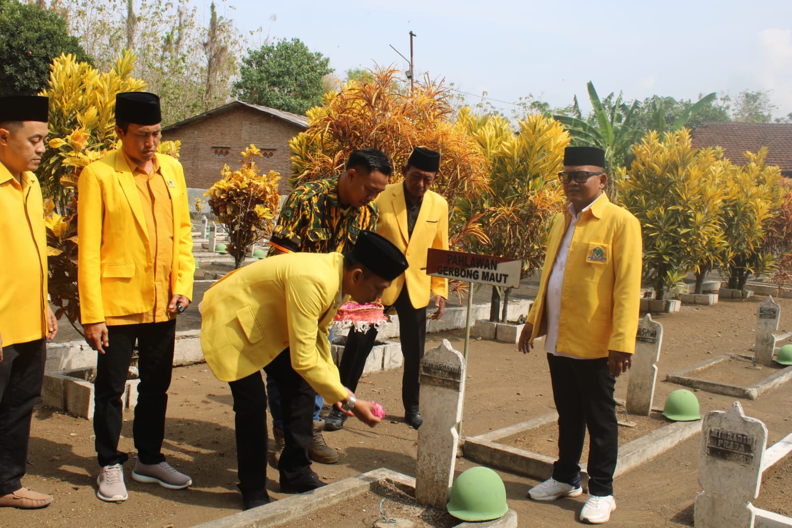 Peringati HUT ke-62 Partai Golkar, Ady Kriesna Ingatkan Sejarah Gerbong Maut dan Makna Pengabdian 20 HUT Golkar ke 62 Bondowoso