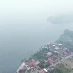 danau toba tertutp asap
